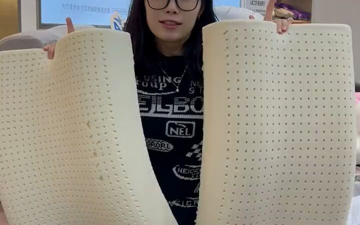 乳胶枕 塔拉蕾 松软绵密超透气,95含量乳胶界的天花板,物理抽真空发泡