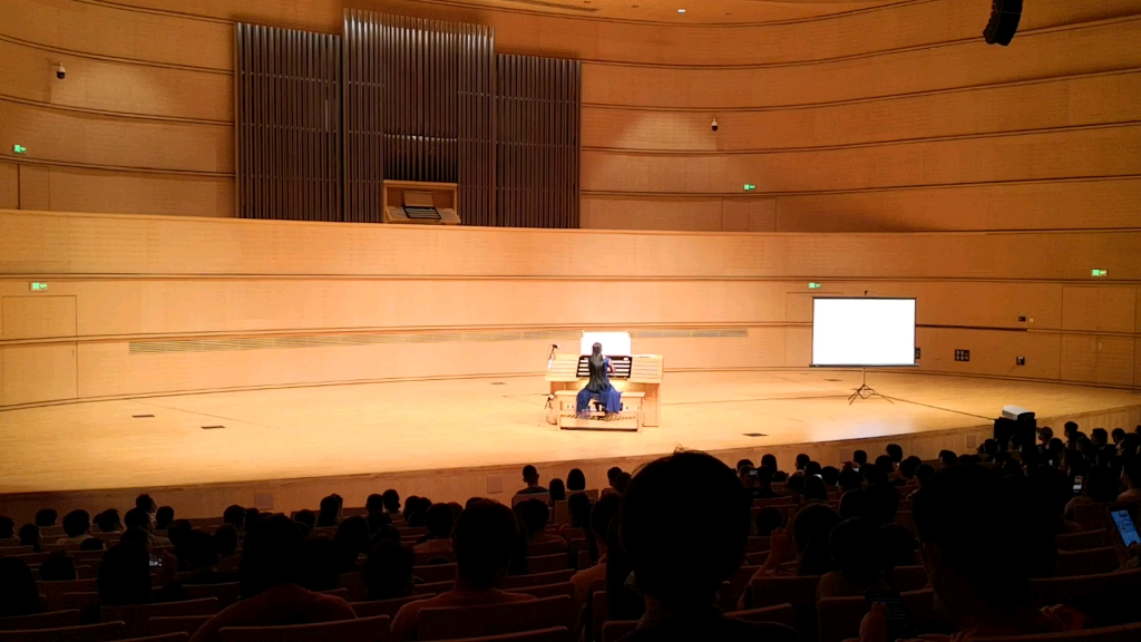 管风琴演奏 莫扎特八音笛管钟行板(片段)