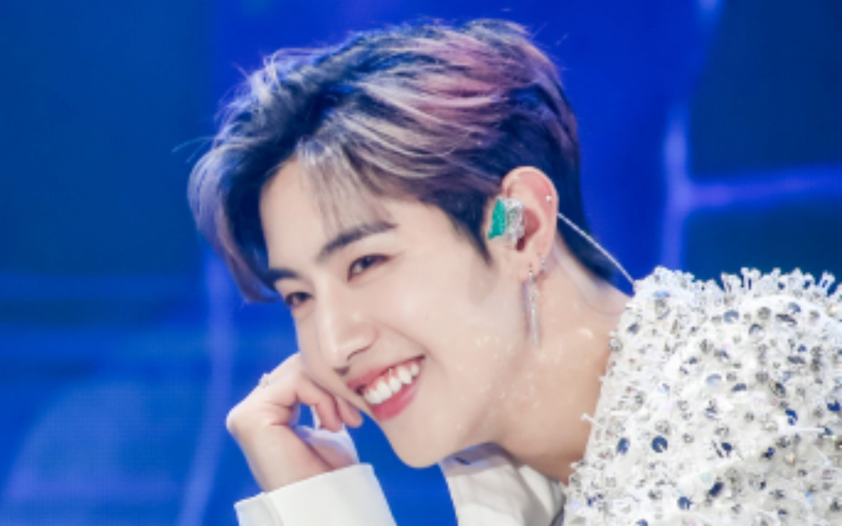 段宜恩更新22p南京个人粉丝见面会全场视频合集帅气的mark美丽的舞台