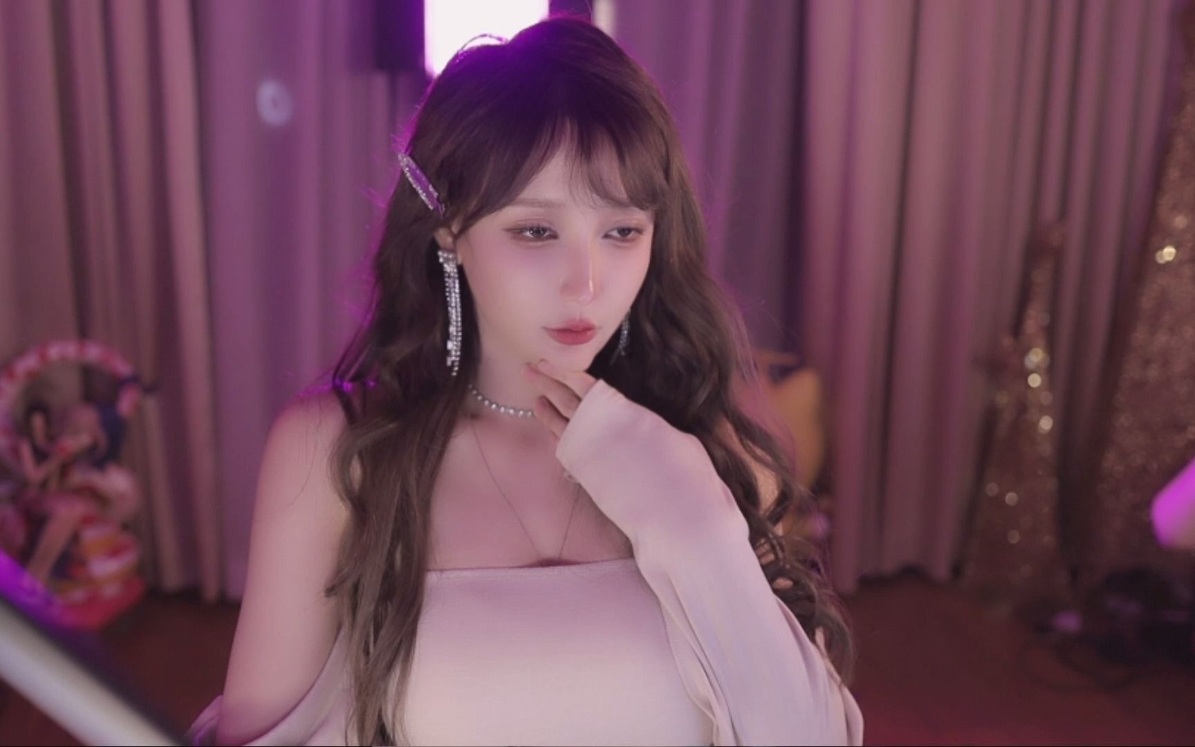 米娜minana呀_2021-12-10 23时58分今天是你的猫系宝贝