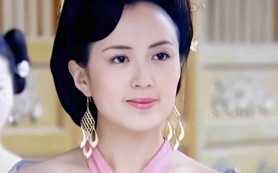 你的童年阴影有没有徐盈盈 衣服越粉心越狠 因为演技好,演员无小心翼