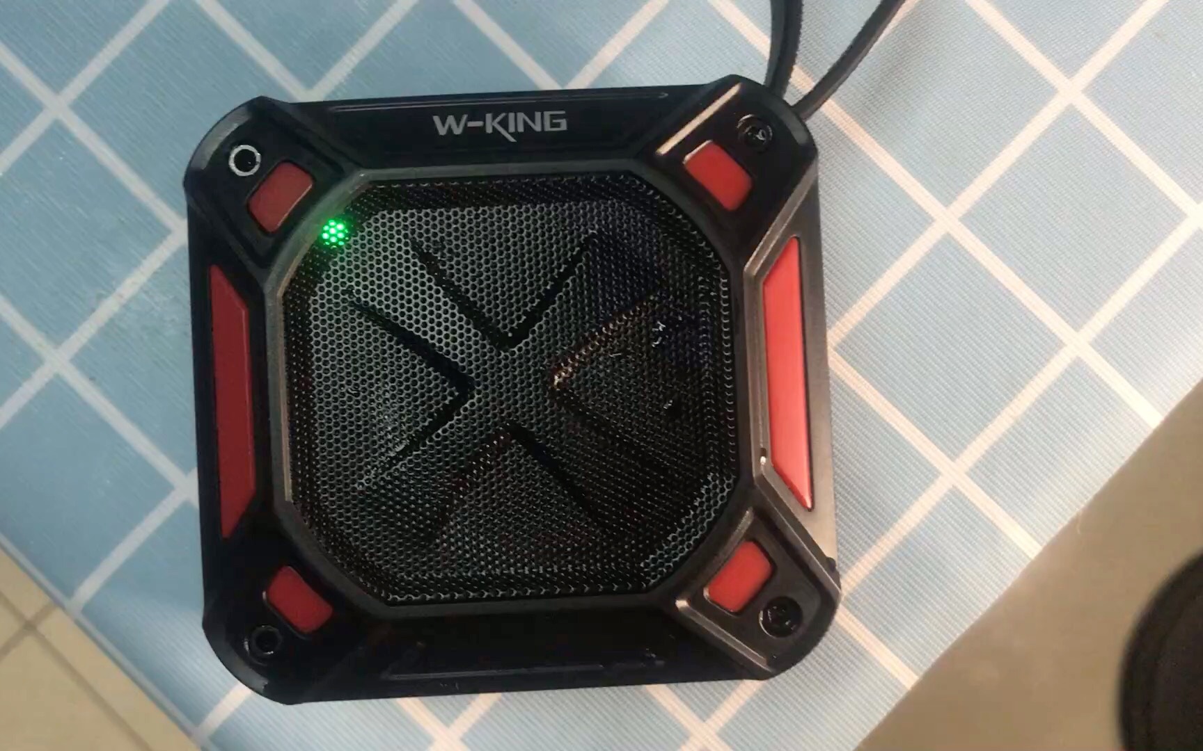 wking蓝牙音响._哔哩哔哩 (゜-゜)つロ 干杯~-bilibili