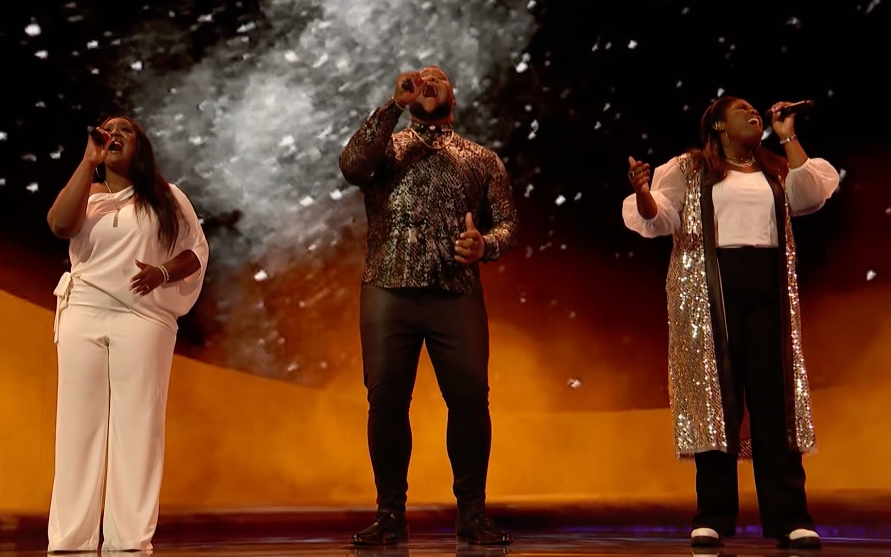 【2020美国达人秀四分之一决赛】这才叫唱歌!天赋 努力