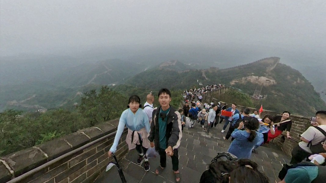 带着媳妇骑行北京,来到八达岭爬长城,轻轻松松抵达好汉坡哔哩哔哩bilibili