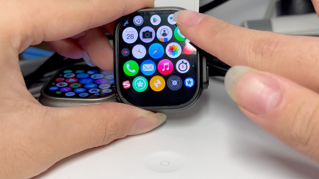 华强北苹果寨表cds9国内版对比外贸版