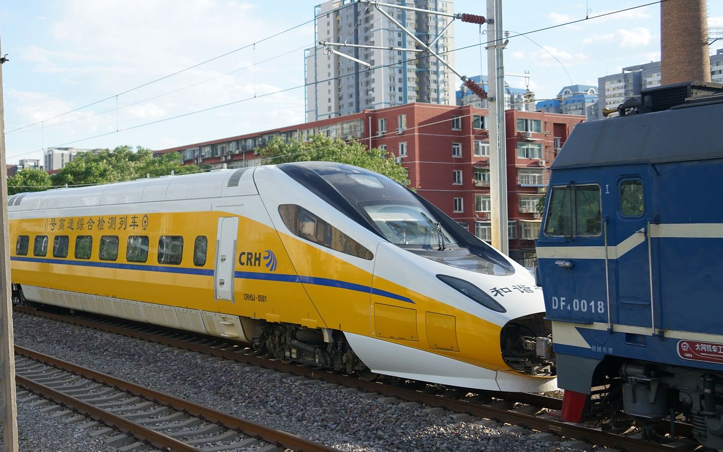 crh5j-0501无火回送通过水南庄道口