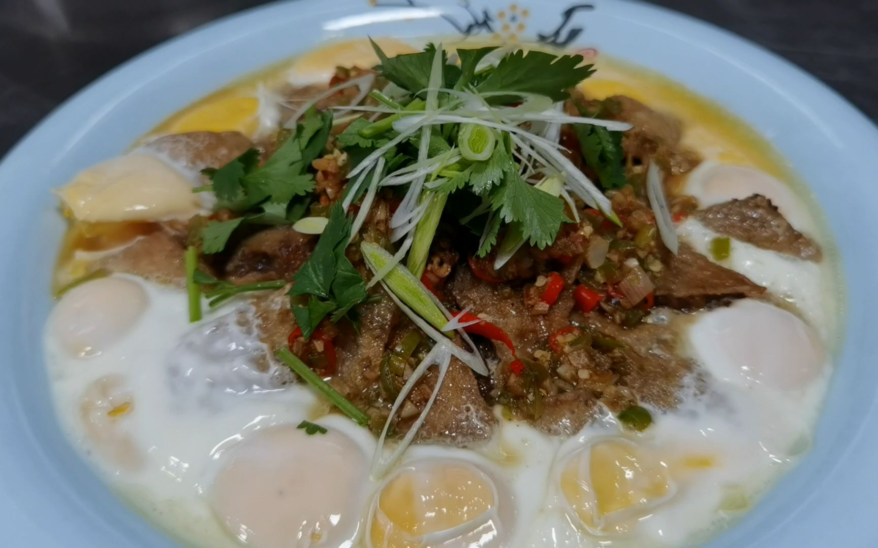 宁夏特色美食加沙卧蛋游在宁夏吃在吴忠