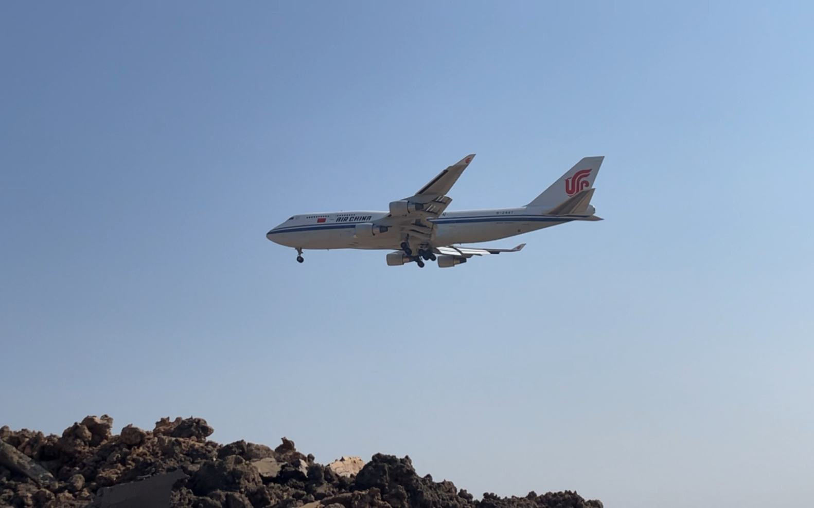 国航b744广州白云西跑震撼落地