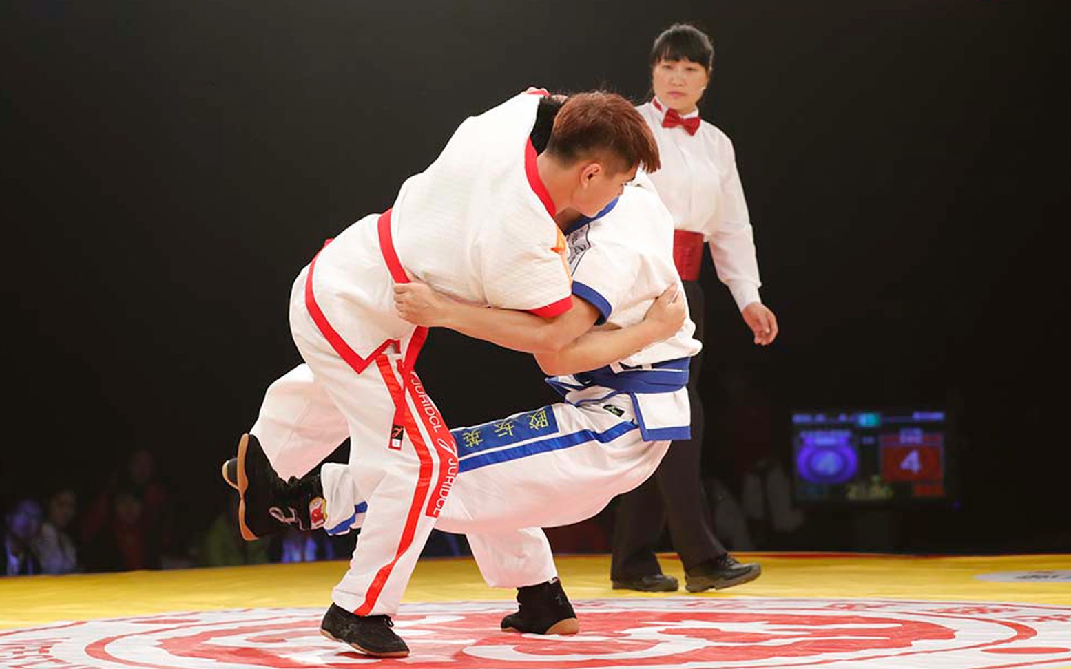 中国跤实战功夫,散打云手掀源自传武!