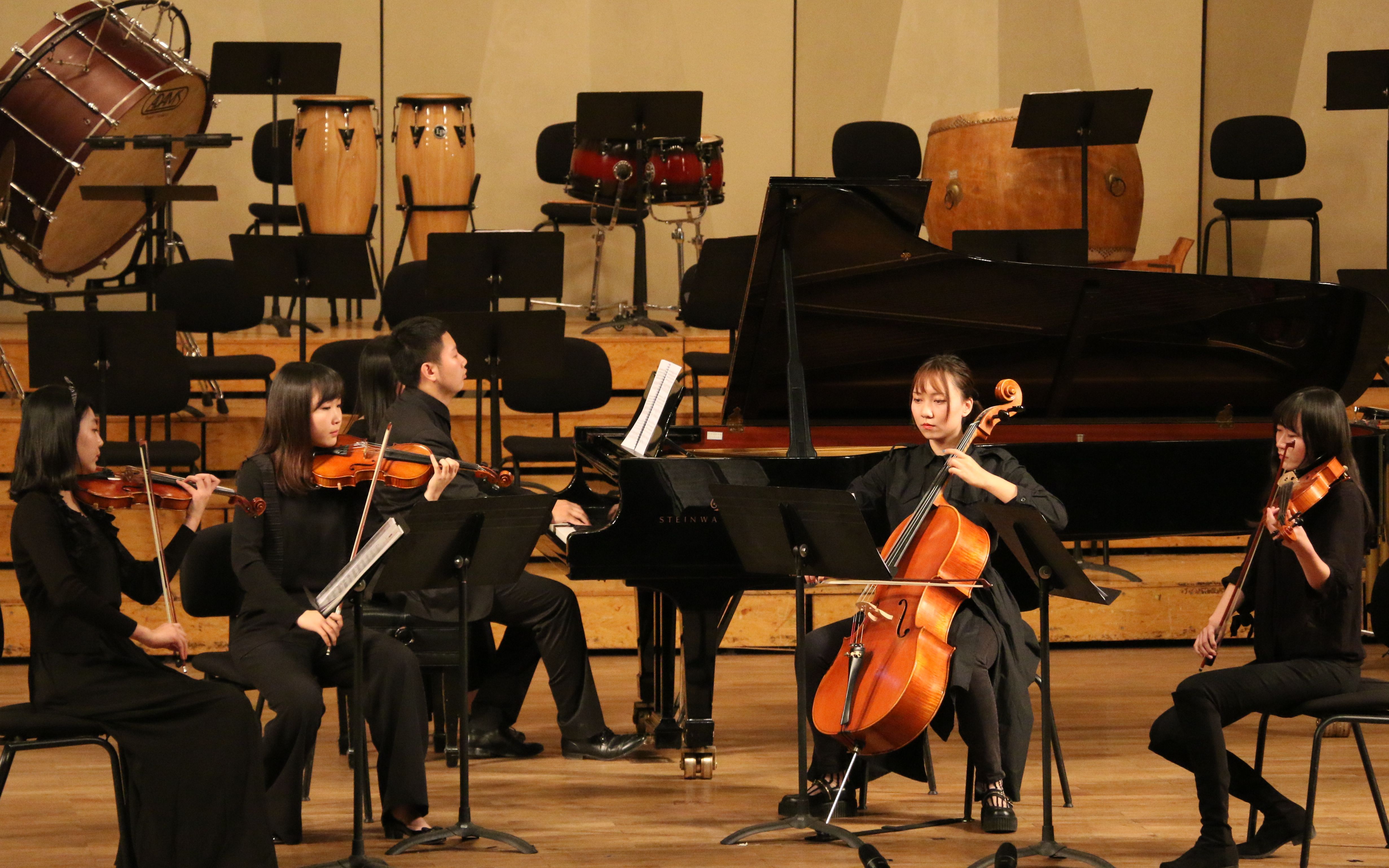 人民五重奏德沃夏克第二钢琴弦乐五重奏第一乐章