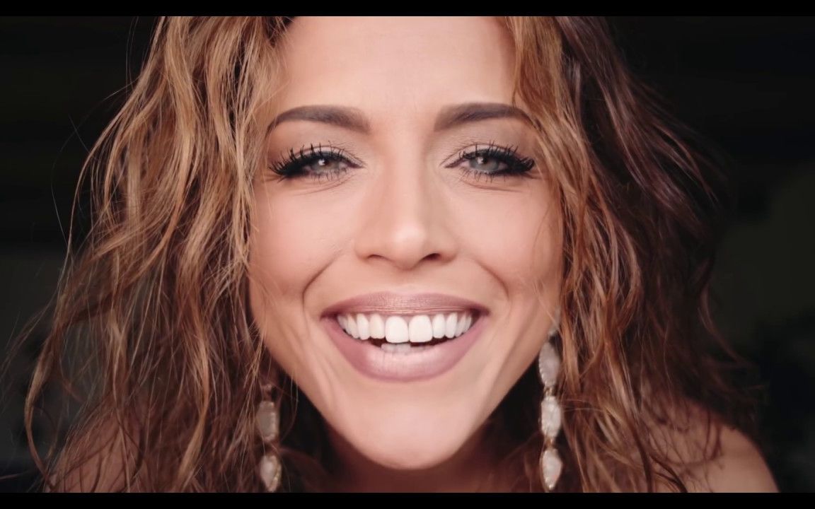 助眠ginacarla我让你感到刺痛