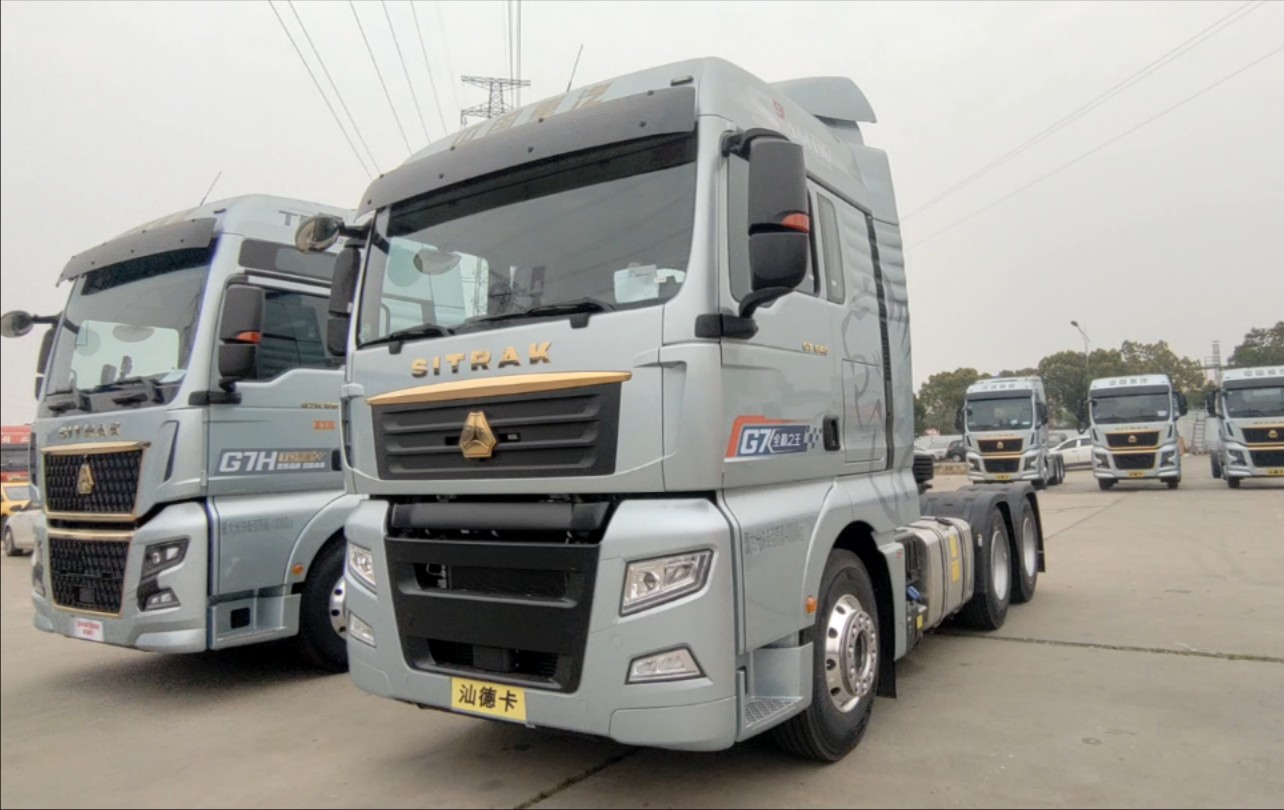 汕德卡g7牵引车