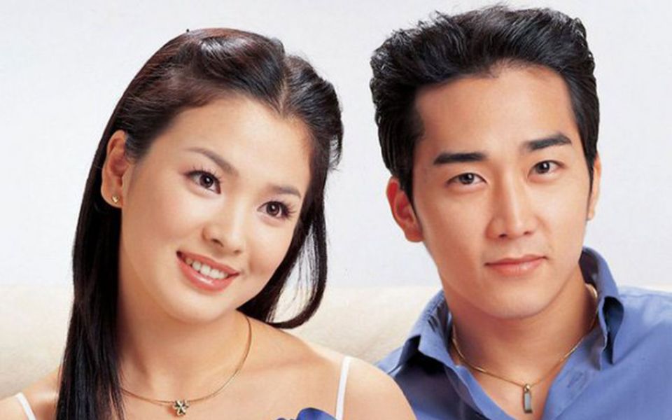 2001年宋承宪宋慧乔访问台湾,异口同声否认绯闻,只有兄妹情-蓝色生死