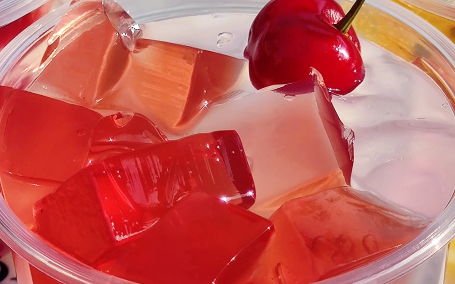 三分钟get创意果酱冰粉!我男友尝了一口,说要给我开店!