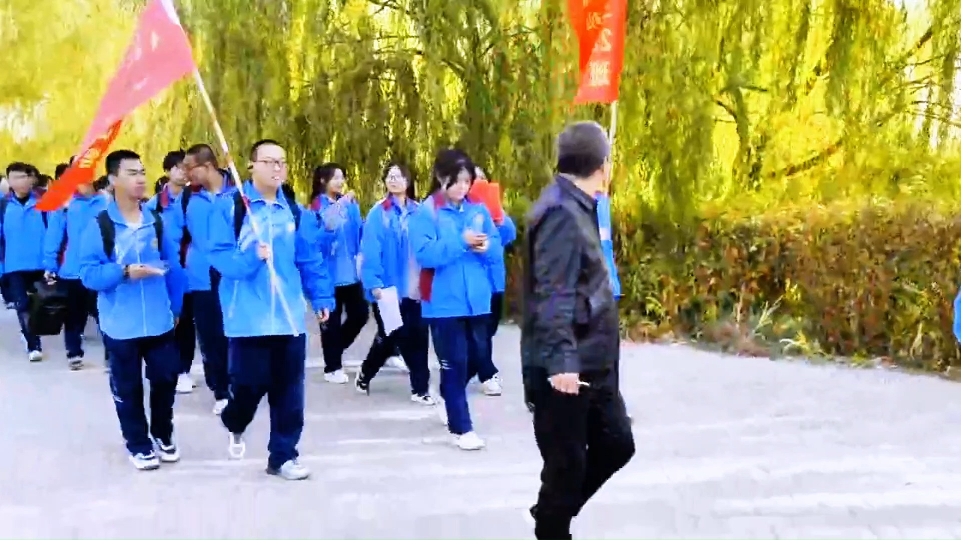 高三3部期中总结表彰研学之旅领略湿地秋韵,感悟自然之美#记录校园生活 #活力校园哔哩哔哩bilibili