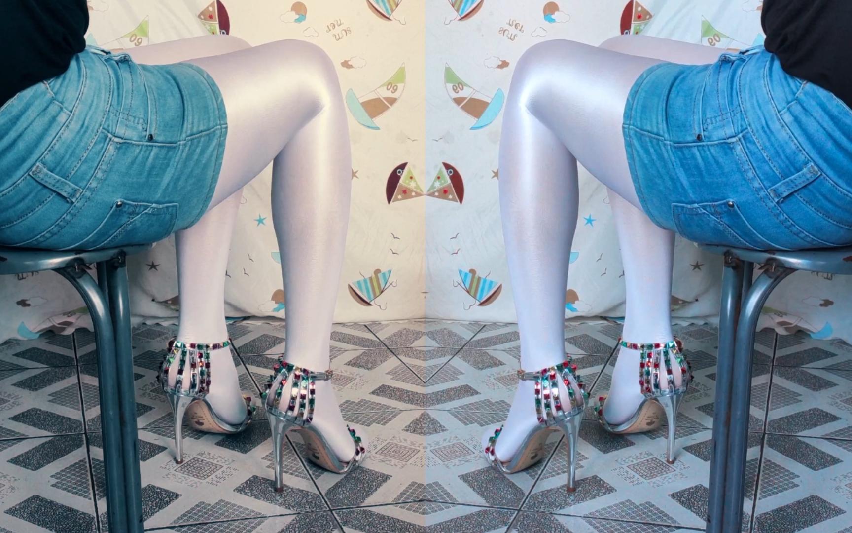 4条白丝腿敲一首《river flows in you》