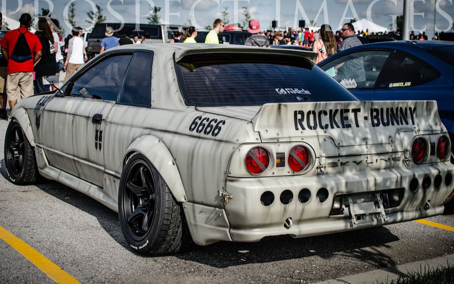 【依旧不是敏感词】rocket bunny hcr32 skyline_哔哩哔哩 (゜-゜)つ