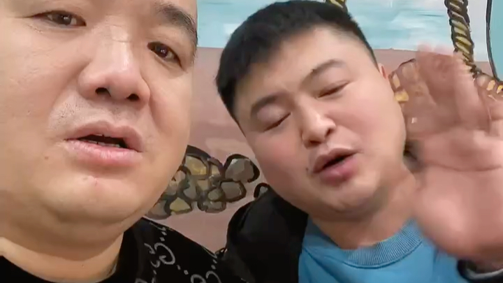 fw刀丽丽祝福猪哥