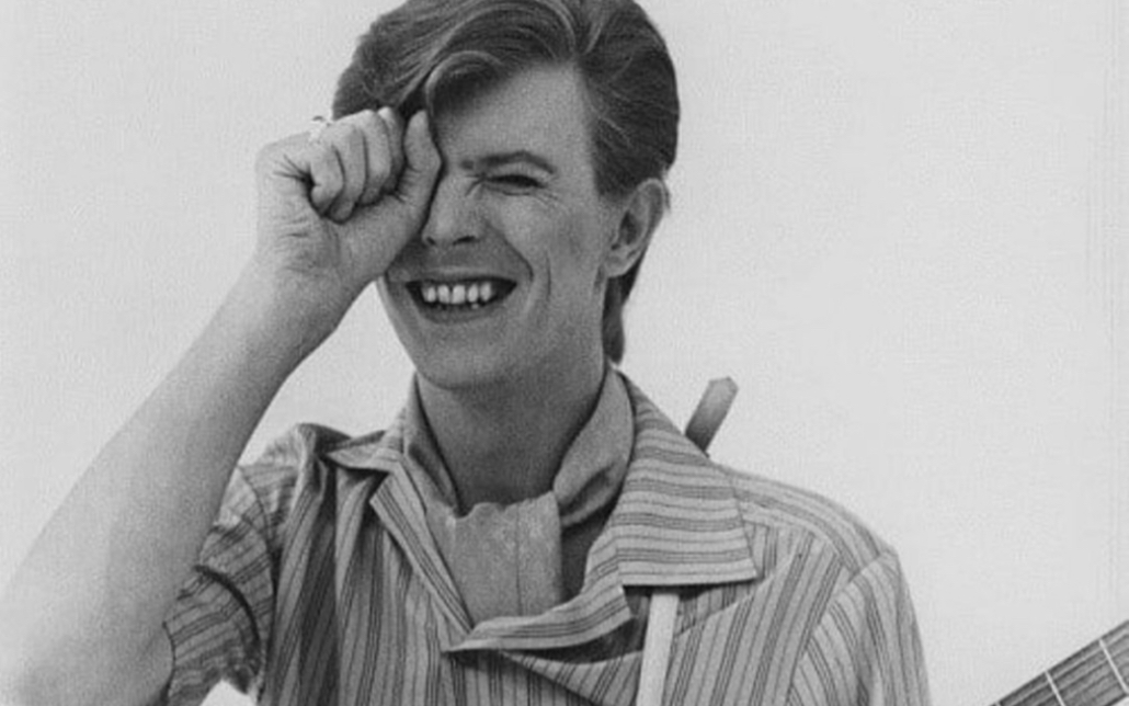 davidbowie大卫鲍伊宝爷2000年ashestoashes现场滤镜版精剪版发布于