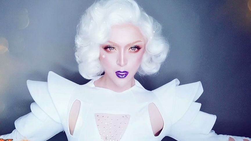 变装皇后妆容教程 男扮女装