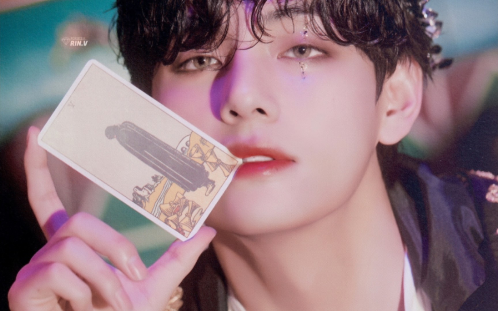 东方皮西方骨,陪朋友去面试 结果自己被选上了神颜爱豆【bts金泰亨】