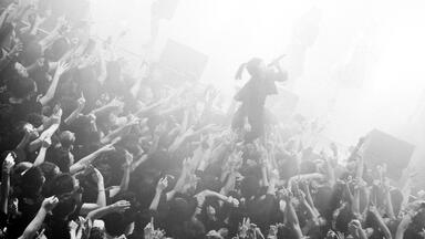BiSH TOUR FINAL ~IDOL is SHiT~ 160119_哔哩哔哩_bilibili