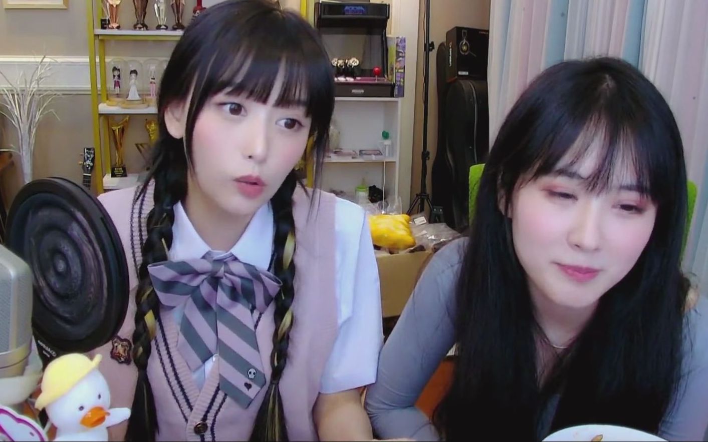 奇葩说在斗鱼之爱会消失吗,由树奈奈选手和610选手开杠辩论_哔哩哔哩