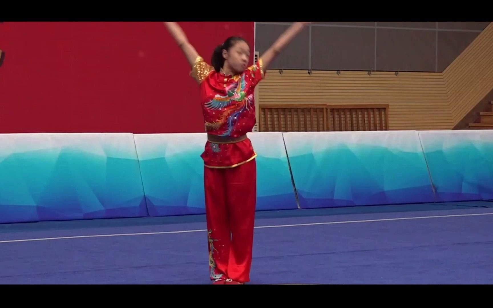 全国青少年武术套路锦标赛_b组_女子长拳(上海)第一名