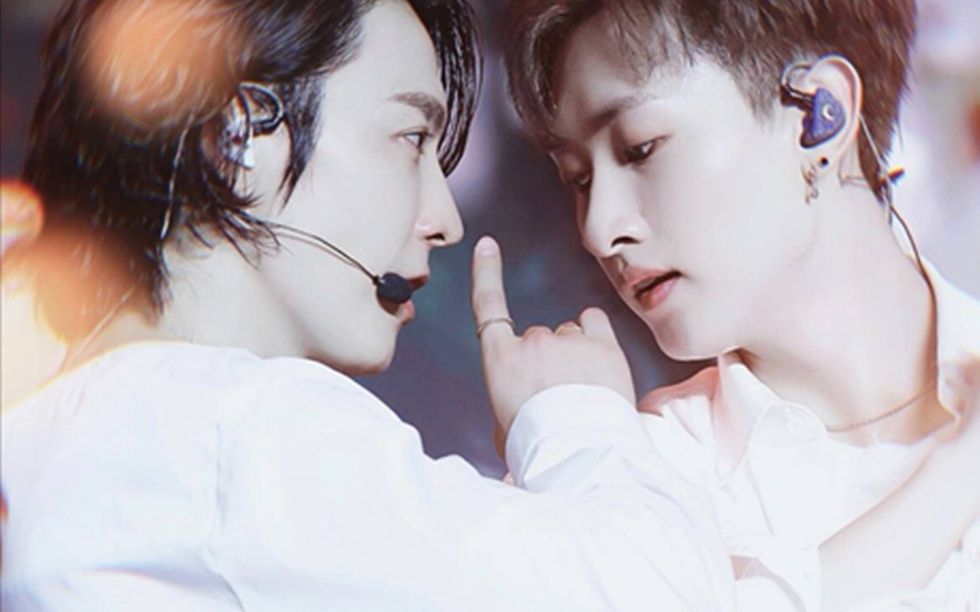 赫海他看你你为什么那么开心superjuniorde