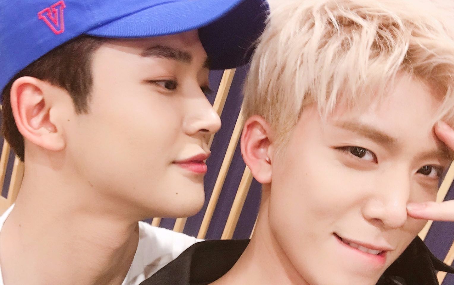 【sf9】(中字)被路云制服的辉映宝宝喊着找妈妈(其实是这次回归的幕后