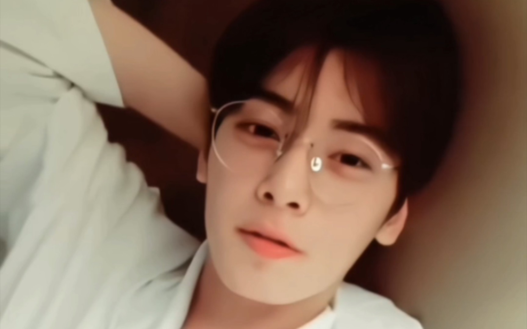 【车银优】怎么有人素颜都这么好看