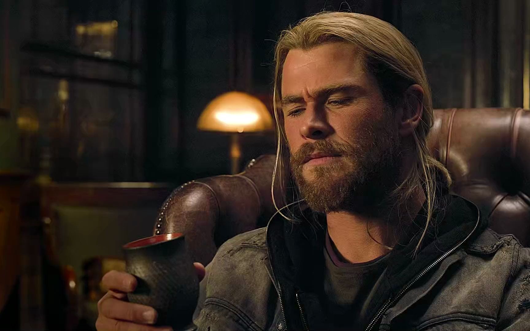 雷神 从大叔身材秒变大神身材!