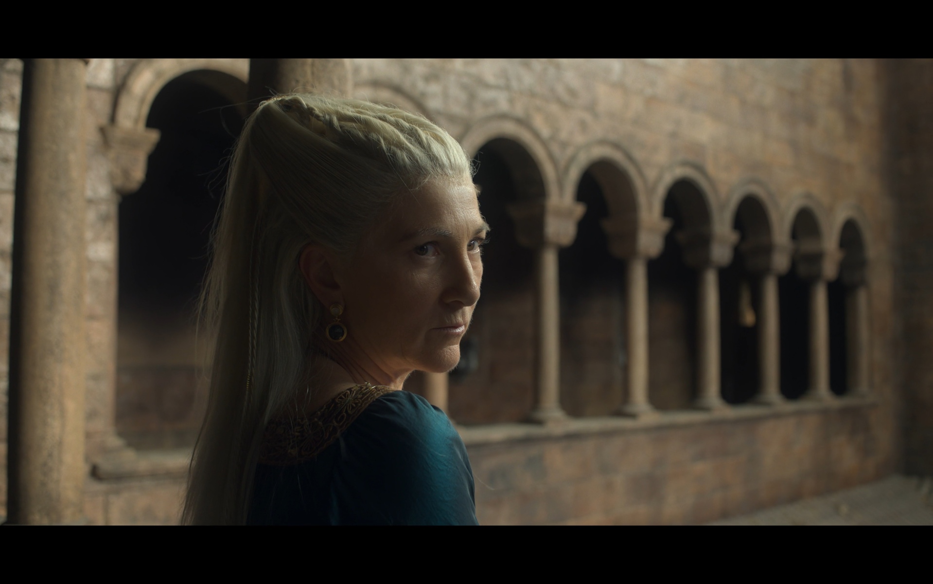 龙之家族|雷妮丝·坦格利安