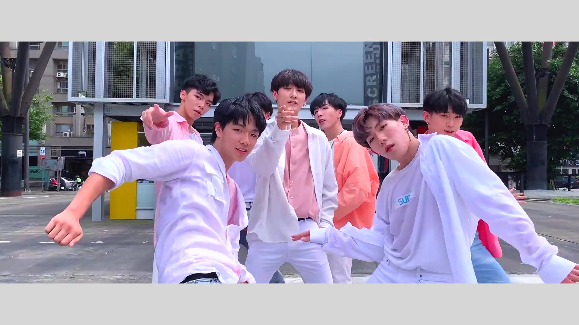 臺灣街頭翻跳btsboywithluvdancecoverbyaodfromtaiwan