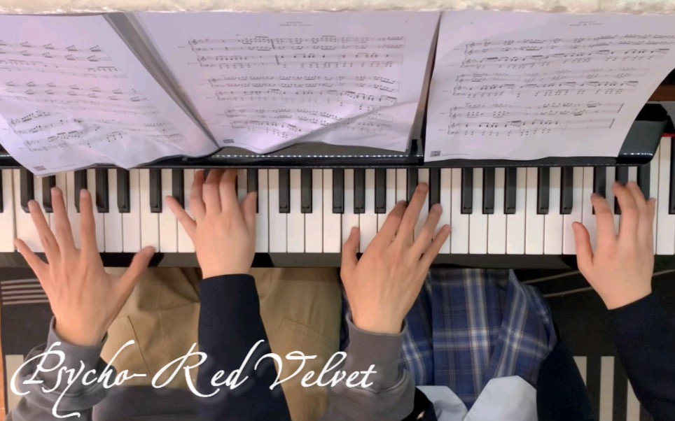 [图]Psycho - Red Velvet 钢琴四手联弹(cover Bella& Lucas)