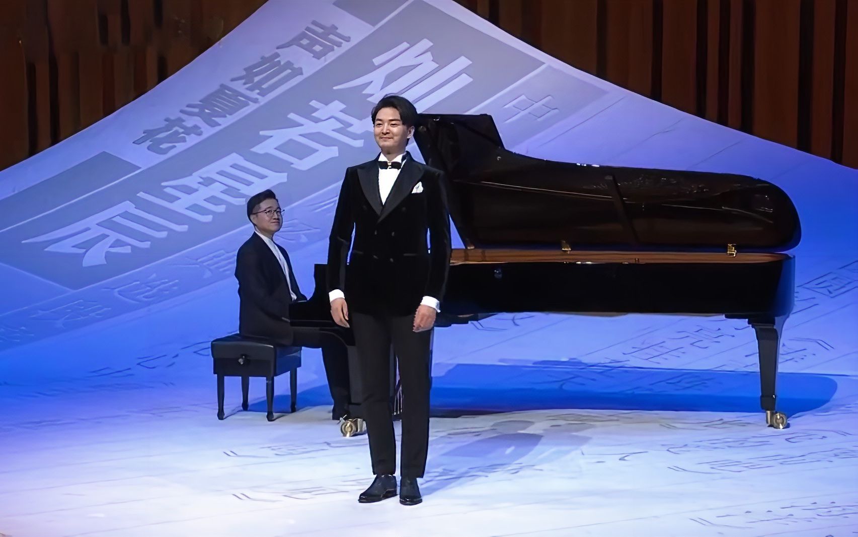 【王凯】《翻过千重岭》选自国家大剧院原创歌剧《冰山上的来客》