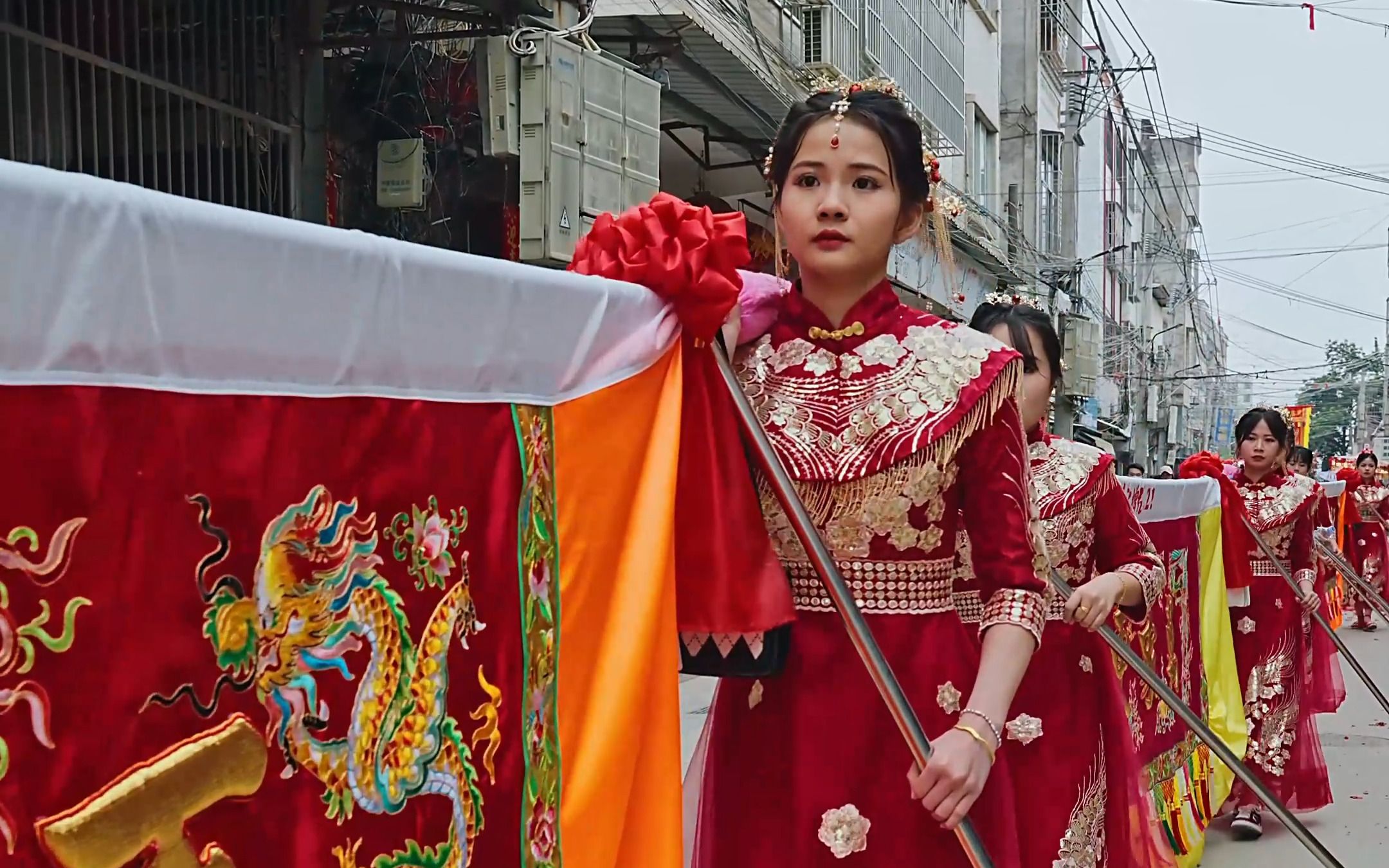 潮州大锣鼓女司鼓手图片