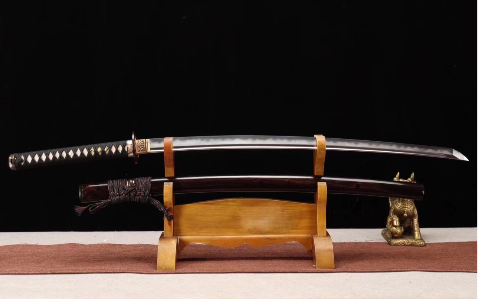 百炼钢折叠锻打烧刃黑檀木鎏金武士刀打刀