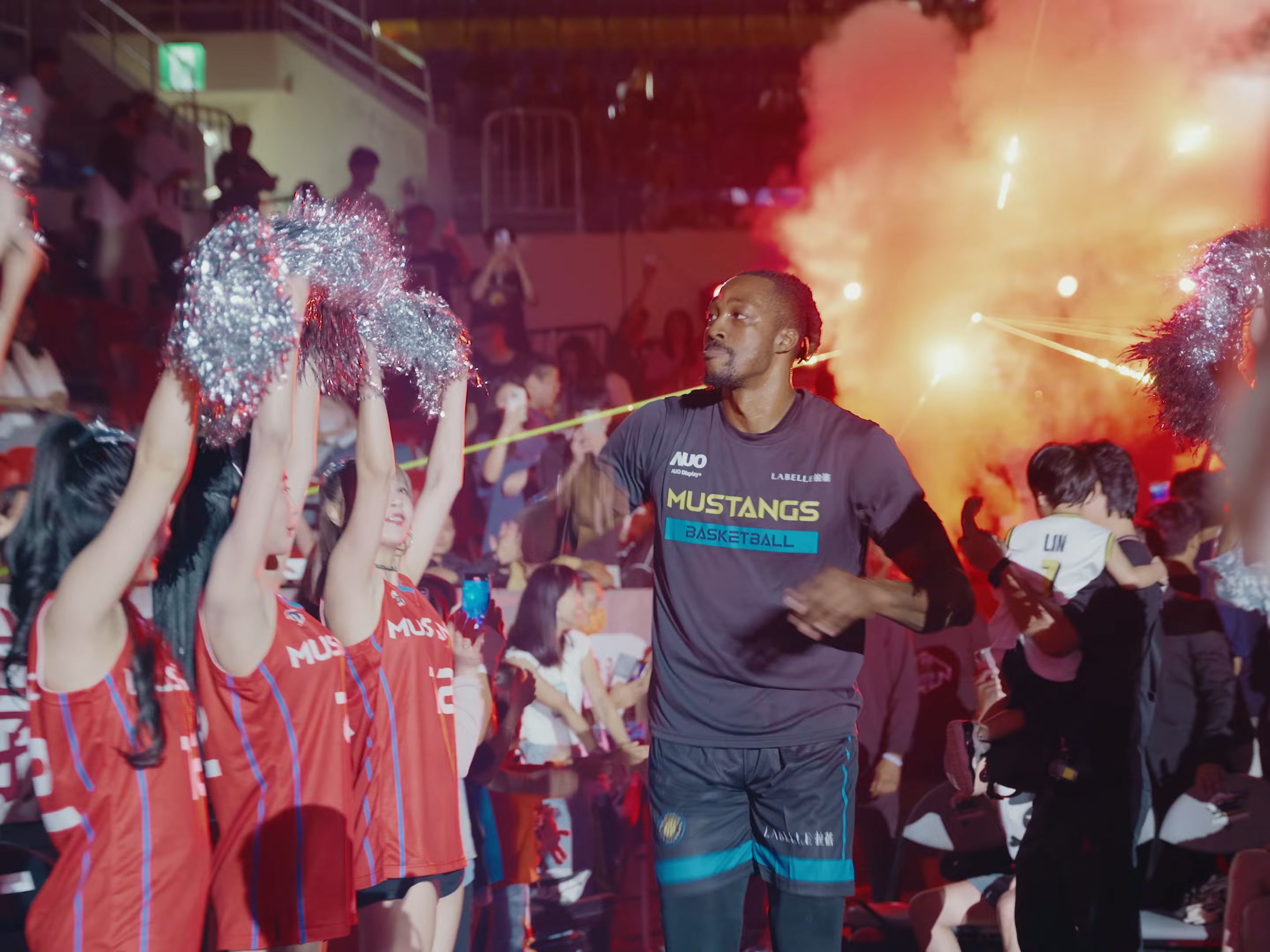 啥啥都会:Dwight Howard, Demarcus Cousins,  Quinn Cook Dominate in Taiwan哔哩哔哩bilibili