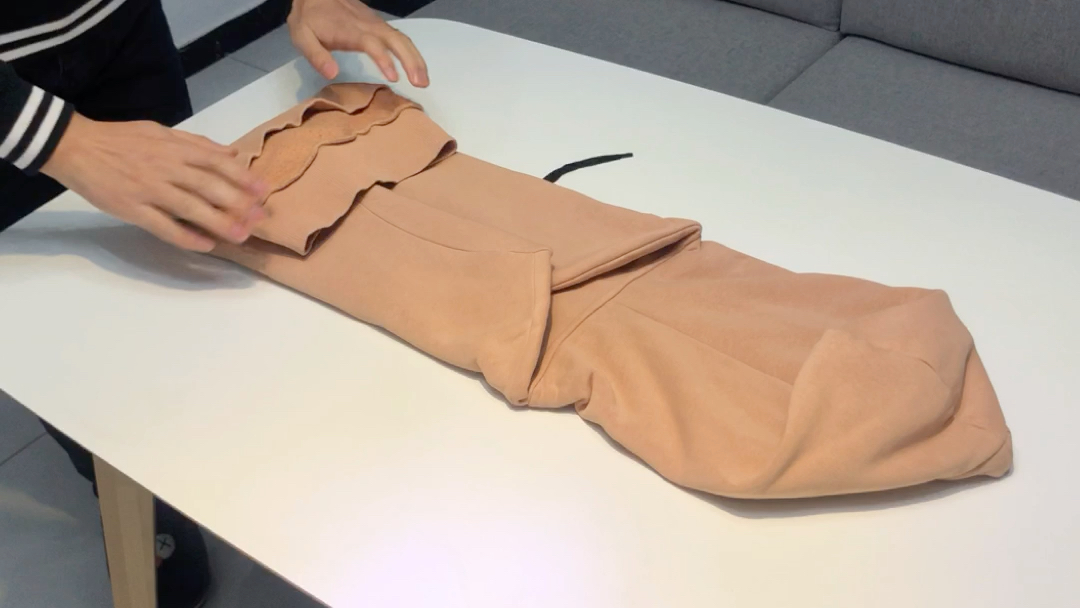 整理师教你连帽卫衣折叠法_哔哩哔哩_bilibili