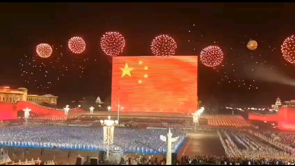 现场超燃,国庆70周年天安门广场烟花秀!哔哩哔哩bilibili