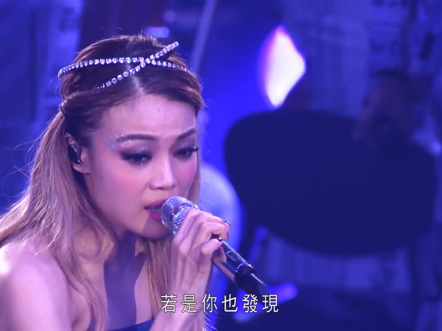 容祖儿-痛爱(live)2019