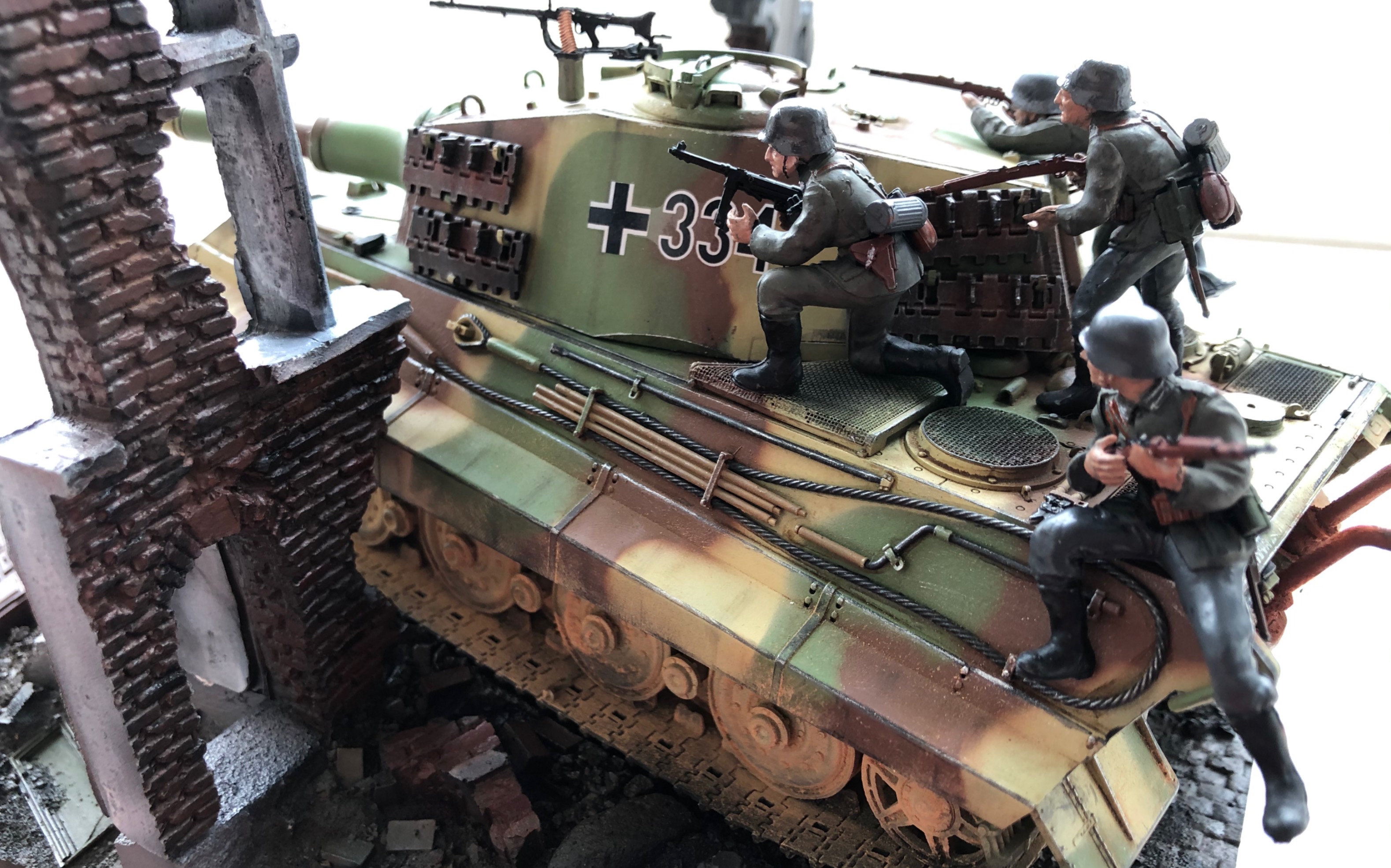 二战军事模型——"虎王"关于拟真细节的处理 1:35单体模型【超清1080p