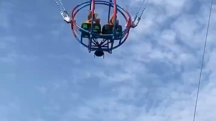 反向弹射球你也敢坐?