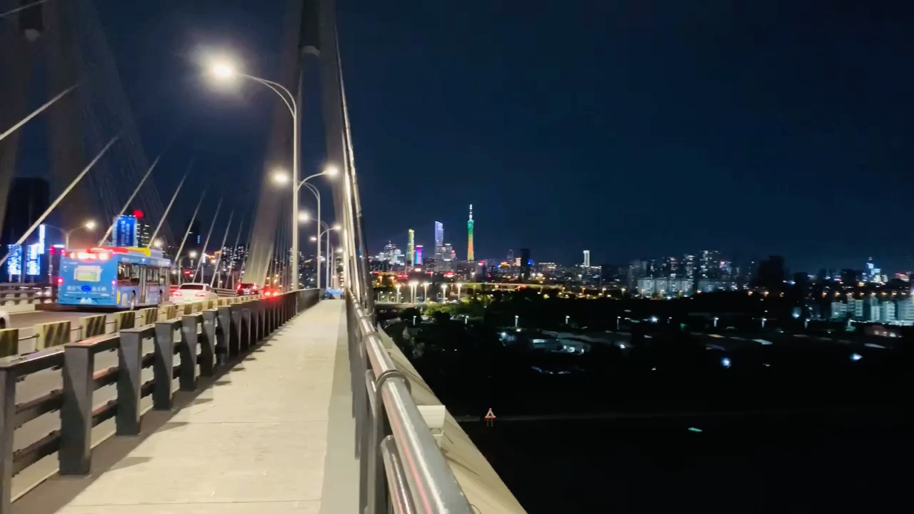 夜跑珠江 16km 经洛溪大桥夜景很美!夜跑 北野健身!
