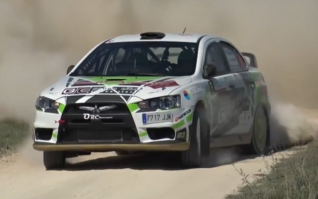 拉力这才是三菱evo正确的行驶姿态mitsubishilancerevolutiontribute