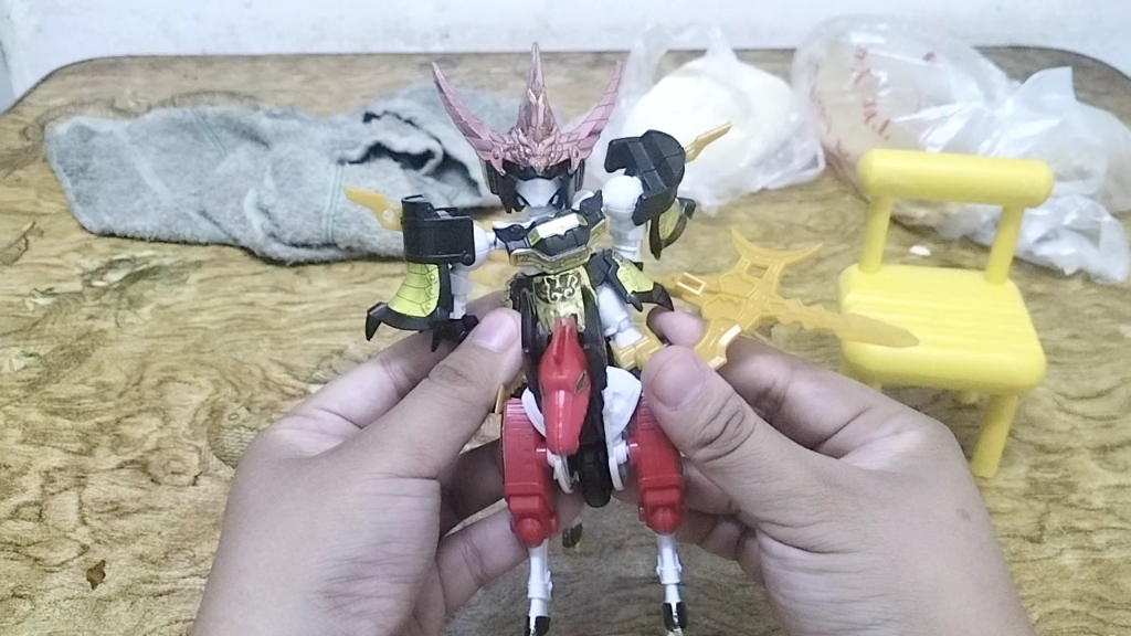 三国高达吕布赤兔马