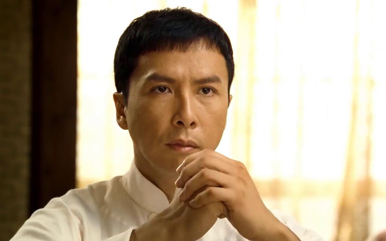 甄子丹洪金宝联合出演叶问2超燃打斗混剪咏春拳配上双刀这歌真是绝了