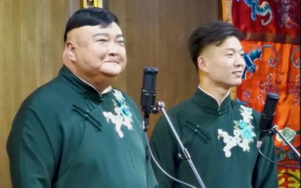 曲艺名家范军演唱豫剧我未开言来心如焚真像豫剧大师马金凤