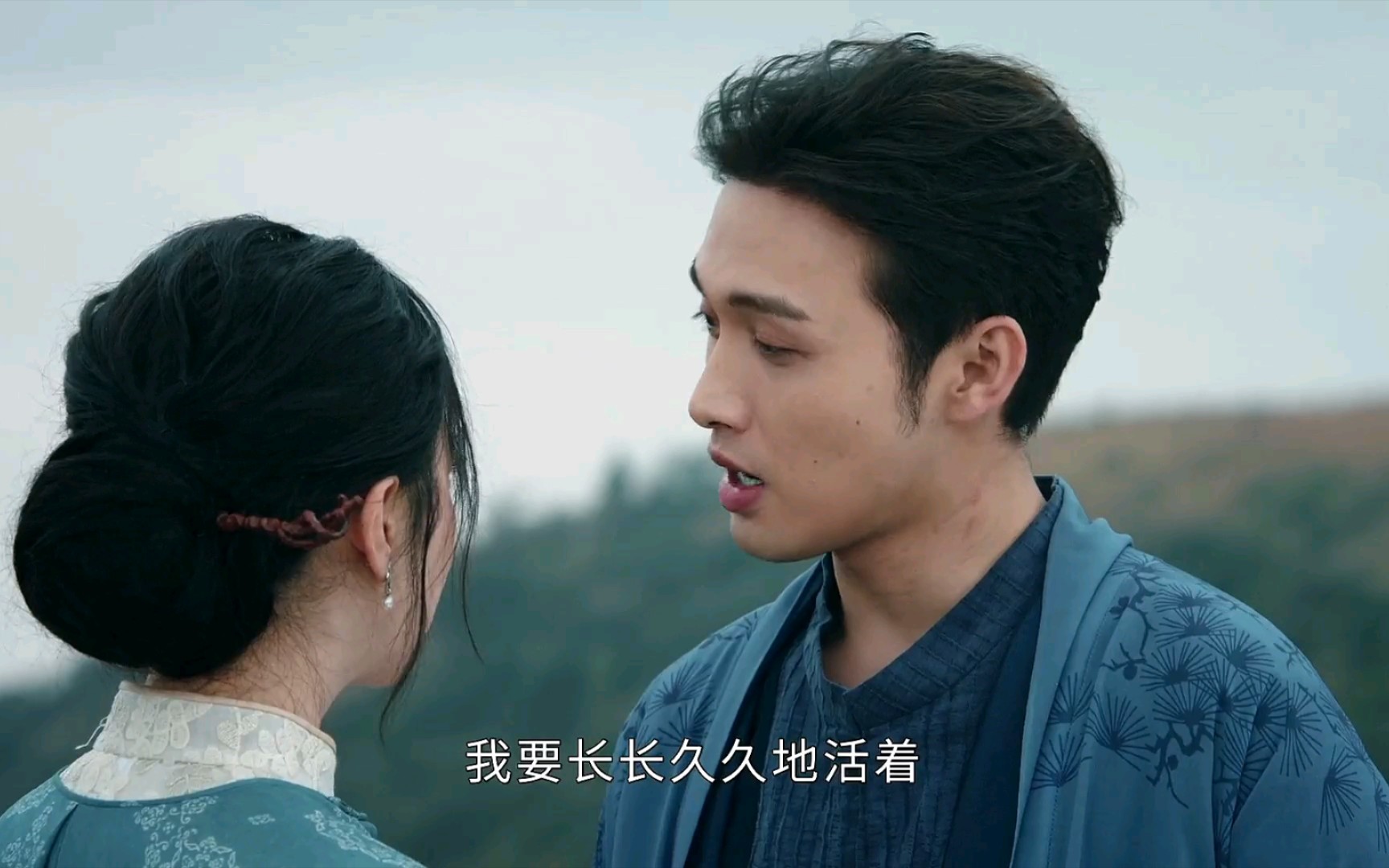 司藤再分裂,一个入世,一个归隐!(秦放的脖子,司藤的头发!